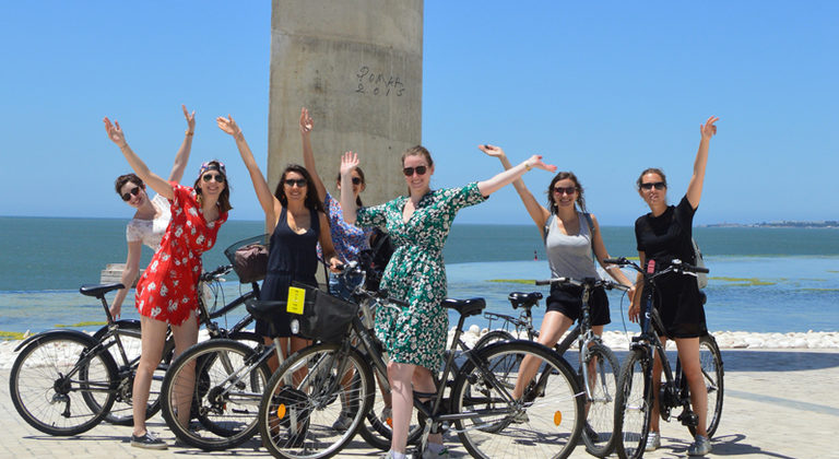 bike tour women